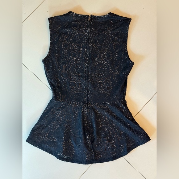 BCBG MaxAzria peplum lace blouse - Picture 4 of 5